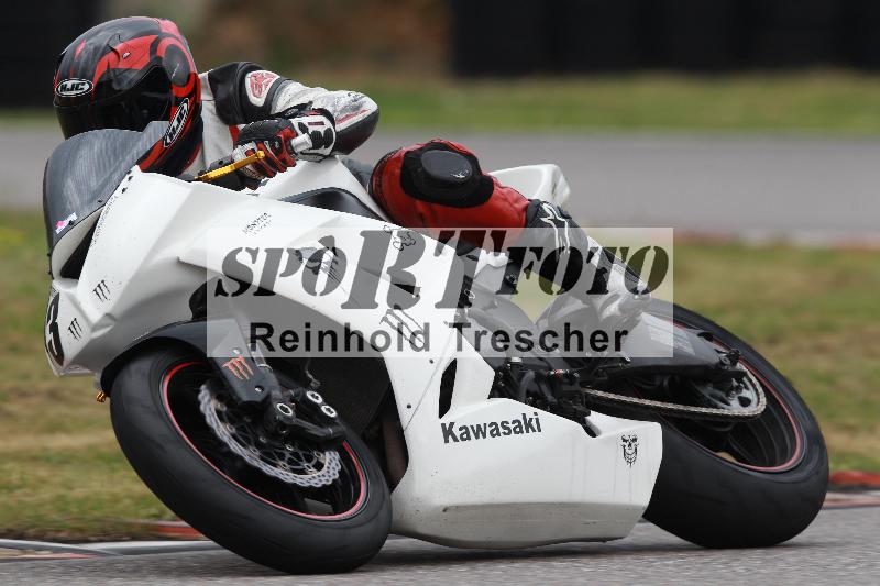 Archiv-2022/13 25.04.2022 Plüss Moto Sport ADR/Freies Fahren/83